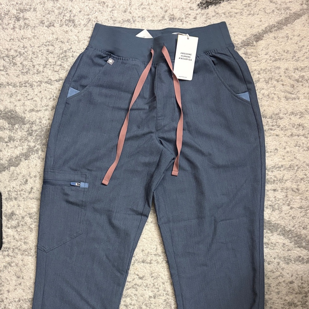 Figs Women's Slate-Blue Scrub Pants with Rose Drawstring